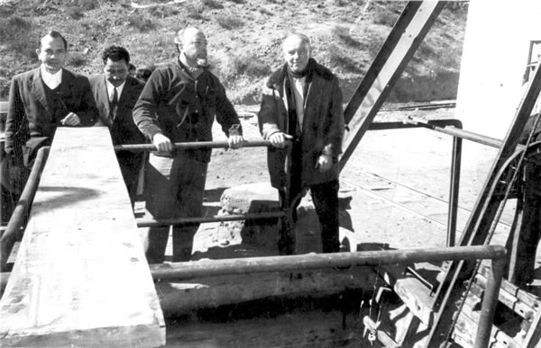 Visita del Gobernador de Catamarca Juan Manuel Salas al yacimiento de Farall&oacute;n Negro.(Fotos cedidas por Mario Alderete).